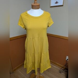 Time and Tru Mustard Yellow Top